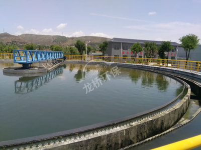 沉淀池周邊傳動刮吸泥機