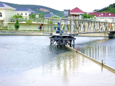 中心傳動單管式吸泥機